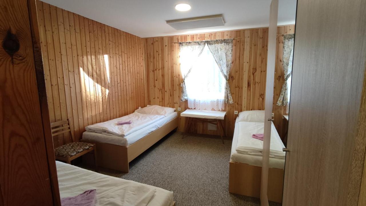 Penzion Na Slunicku Mariánská Exteriör bild