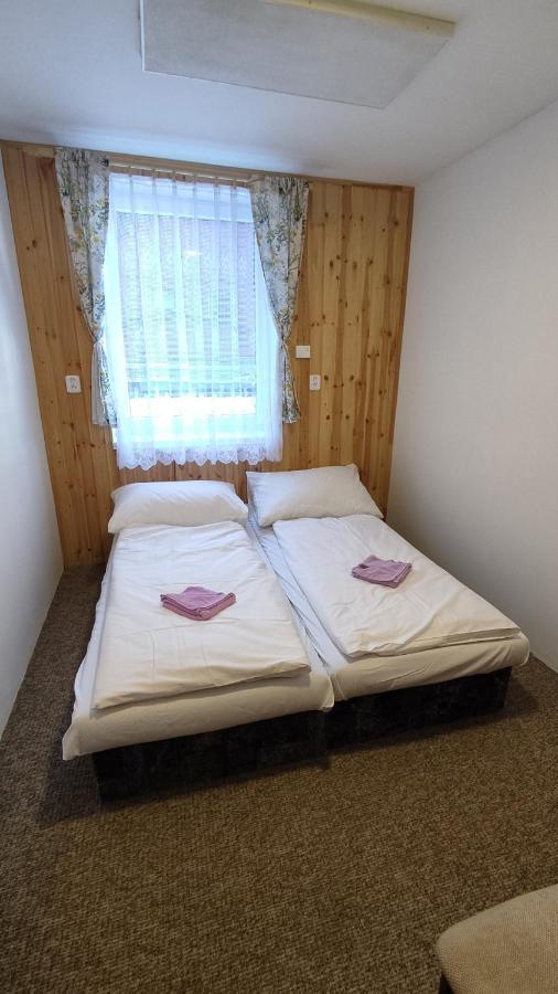 Penzion Na Slunicku Mariánská Exteriör bild